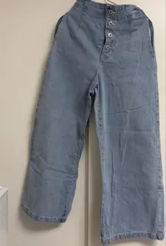 Item thumbnail for item 3c7b8e75-36c3-48b7-a087-6d47fda5a41f