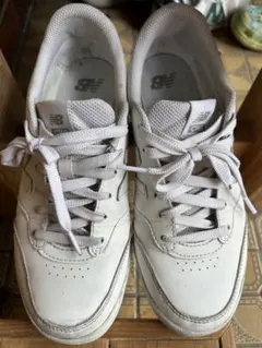 ニューバランスCT60 白スニーカー 24.5