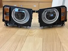 ランクル250 VX/GX用 右ハンドル対応三眼プロジェクターヘッドライト