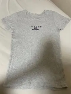 brandy melville ロンドン刺繍グレーTシャツ