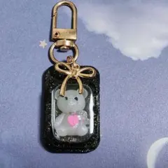 キーホルダー レジン パッケージ 白×黒 メンカラ クマ シェイカー