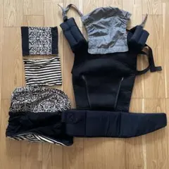 リトルプリンスtiti 抱っこ紐&よだれカバー、ケース付き