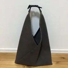 Item thumbnail for item 4709fc2f-f3e3-4f8a-8c66-79437100a997