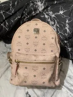 ピンク バックパック