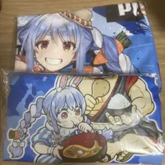 ホロライブ　カプコン限定　兎田ぺこら　tシャツのサムネイル