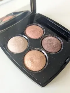 シャネル レ キャトル オンブル 79 スパイシーズ