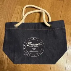 Item thumbnail for item e10ffd0f-8e30-47e8-bff6-d7adac9c82bc