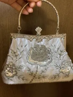 Item thumbnail for item 173eff4f-3935-475b-8e0e-b20aaec9944f