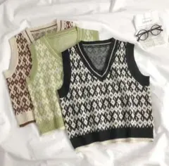 春服 ニット ベスト ショート丈 Vネック 学生 アーガイル柄風 韓国