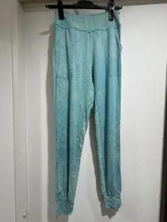 Item thumbnail for item 9610b53c-35b6-40f7-bdc7-eeaf79bdff25