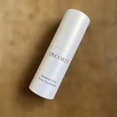 KOSE コスメデコルテウィークエンドグロウスティックファンデーション 01