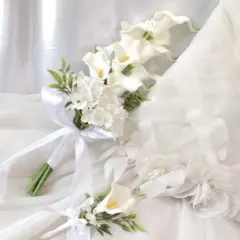 カラリリーと紫陽花のウェディングブーケ