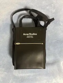 Acne Studios ブラック ショルダーバッグ　トートバッグ黒 レザー
