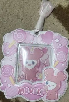 TWICE LOVELYS カードホルダー　モモ　モブリー