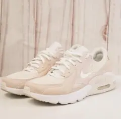 美品 NIKE W AIR MAX EXCEE 25.5cm