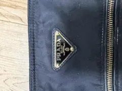 プラダ テスートナイロン トートバッグ 三角プレート ゴールド金具 黒