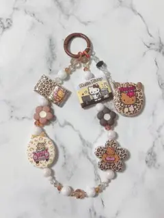 日焼けキティ キャラクターグッズ