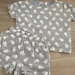 miffy ミッフィー 総柄 Tシャツ ショートパンツ セットアップのサムネイル