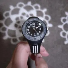 adidas デジタル腕時計 ブラック