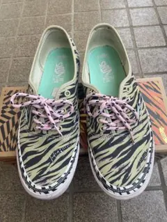 Vans オーセンティック　ARIES