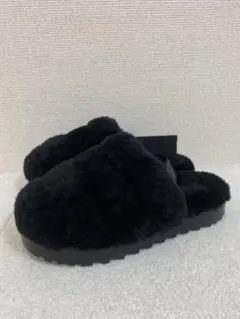 8343.【未使用品】UGG スーパーフラッフスリッパ SUPER FLUFF