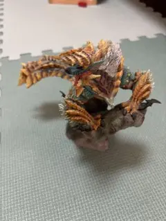 クリエイターズモデル モンスターハンター 雷狼竜 ジンオウガ