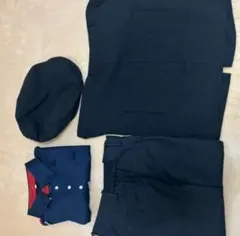 コスプレ 制服 サイゼリヤ