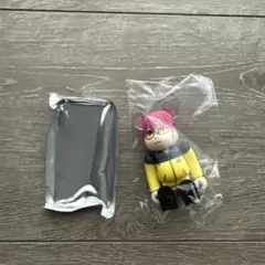ベアブリック　50TH hide