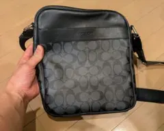 COACH ブラック レザー ショルダーバッグ