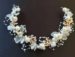 花とパールのヘアアクセサリー