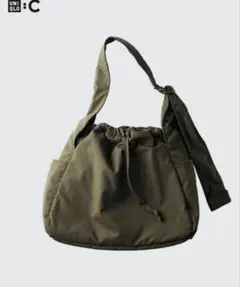 UNIQLO:C ソフトパフィーショルダーバッグ　オリーブ