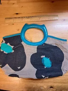 Item thumbnail for item e1e26d92-1e6f-4585-be97-472abf37bc67