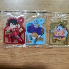 ルフィ　フランキー　ジンベエ　ワンピース　グミ　カード