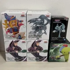 遊戯王　フィギュアセット　ブルーアイズ・アルティメットドラゴン　など