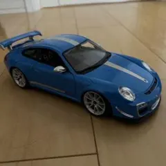 maisto　ポルシェ911 GT3 RS4.0　1/18