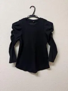 値下げ‼️GU ブラック パフスリーブ Tシャツ S 7分袖 黒 長袖 トップス