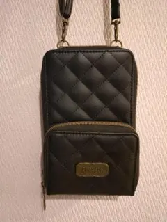 ANNA SUI キルティング スマホショルダーバッグ ブラック