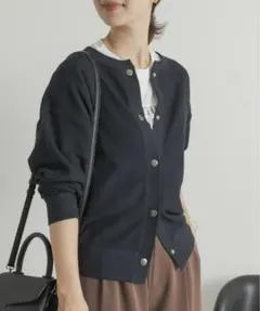アーバンリサーチドアーズ タックフライスカーディガン《NAVY》
