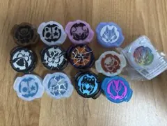 コアid　13個セット 仮面ライダーギーツ