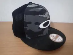 未使用 オークリー ニューエラ スナップバック メッシュキャップ カモ 迷彩