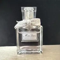ミス ディオール ブルーミング ブーケ 30ml