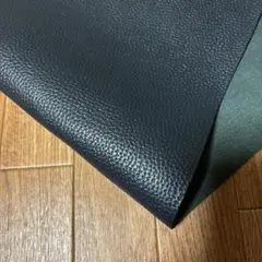 格安　牛革　本革　はぎれ大　レザークラフト　革はぎれ　革ハギレ　NO.217