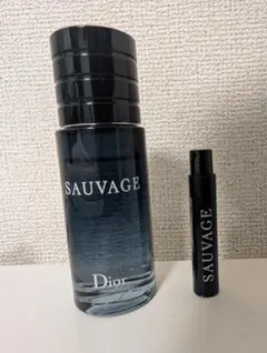 Dior ソヴァージュSAUVAGE　香水 30ml　サンプル付き！