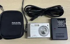 OLYMPUS CAMEDIA X-600 オールドデジタルカメラ　動作品 誰でも簡単、安心、迷いなし――オリンパス「CAMEDIA X-600