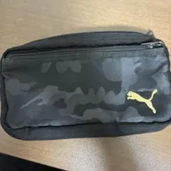PUMA 筆箱　ブラック×ゴールドのサムネイル