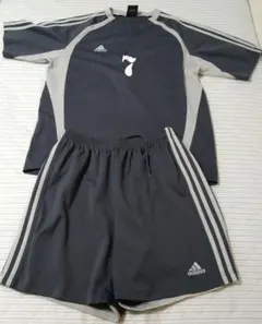 L【値下げ不可】adidas　灰色　ジャージ上下　セットアップ　プリント剥がれ有