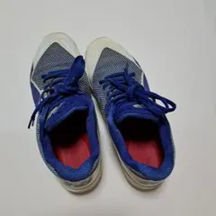 New Balance スパイクシューズ 青/白