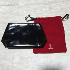 新品 YSL イヴサンローラン ブラック ポーチ 赤巾着袋付き