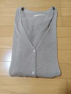 MELROSE ベージュ Vネック カーディガンのサムネイル