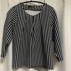 ストライプ トップス